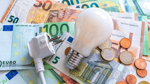 Faut-il réintroduire les frais de résiliation pour les contrats d’énergie fixes ?